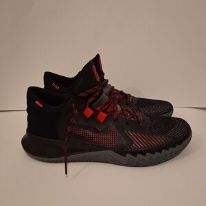 Nike Kyrie Flytrap 5 Black University Red Bred Shoes Mens Size 10.5 (CZ4100-003)